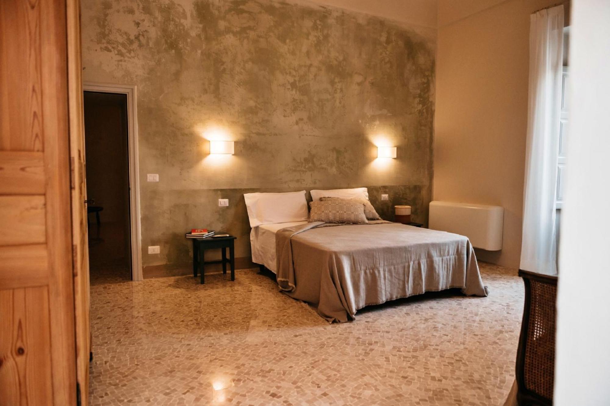 Hotel Palazzo Pati Tiggiano Exterior foto